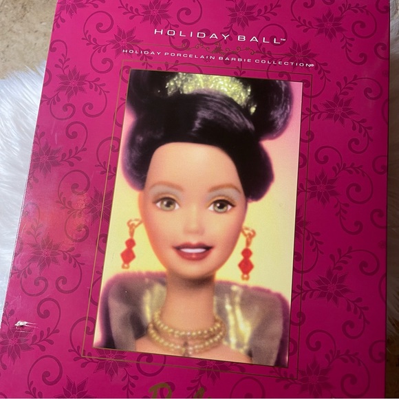 Barbie Vintage “Holiday Ball” 1998 Porcelain Doll New In Box Limited Edition - Picture 1 of 7